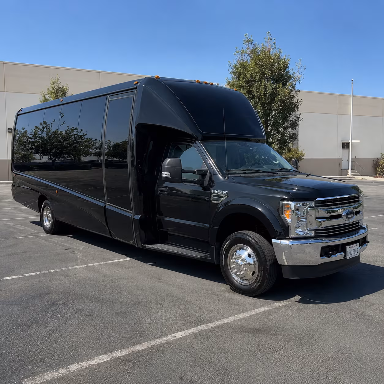 Norfolk Bachelor & Bachelorette Transportation