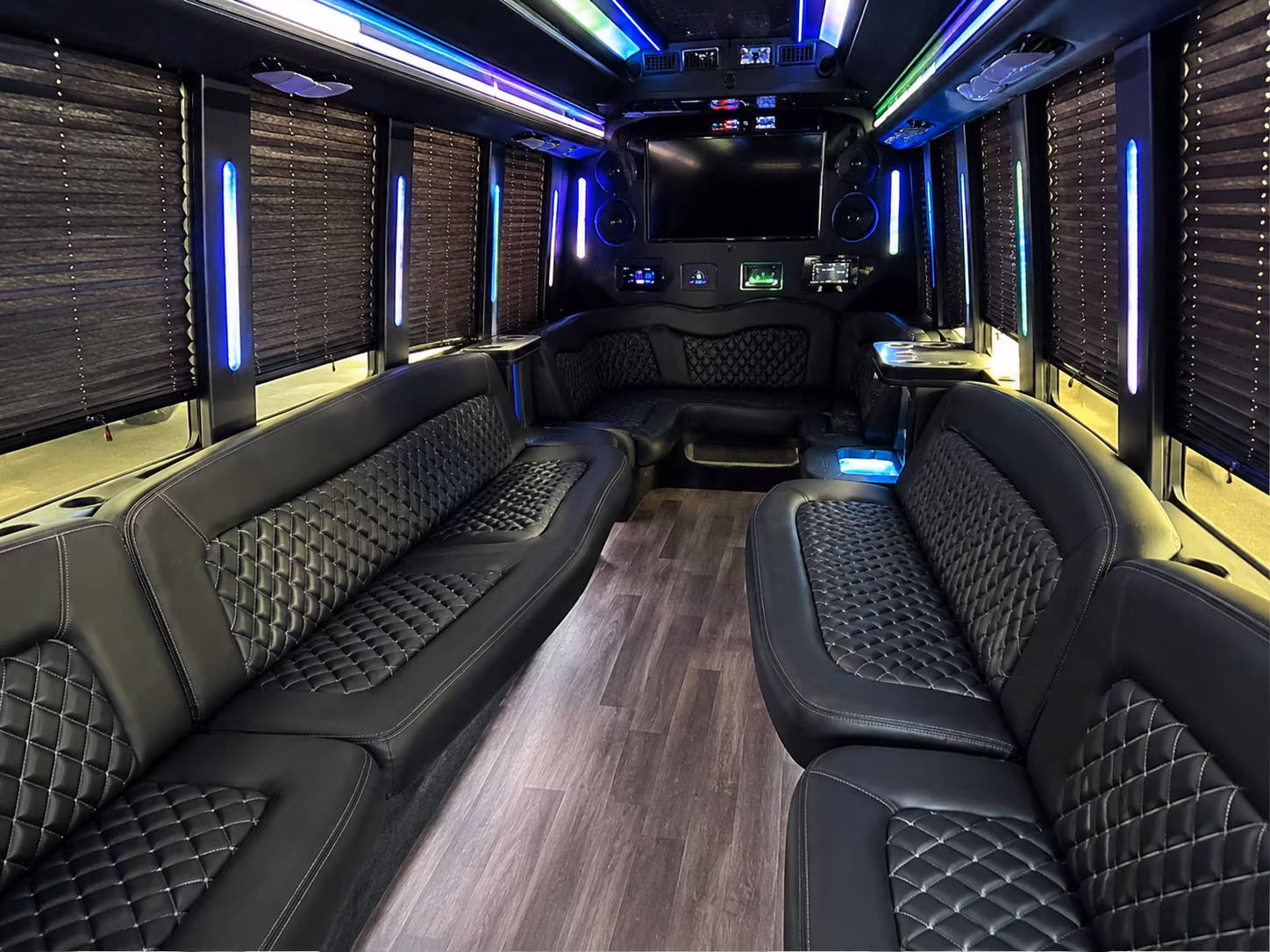 Chesapeake Homecoming & Prom Party Bus Rentals