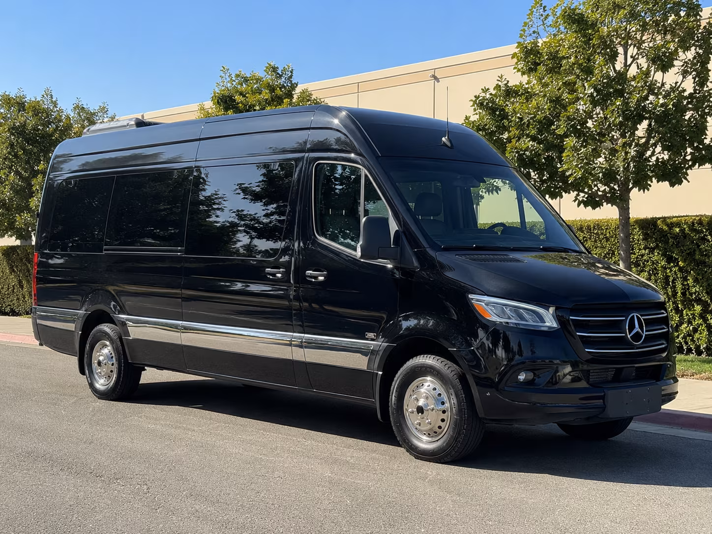 Norfolk Corporate Transportation party bus exterior
