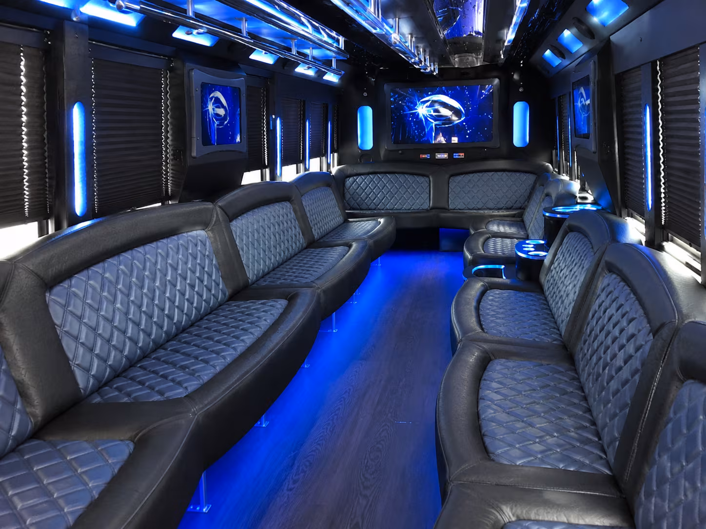 Norfolk Winery Tour & Pub Crawl Transportation onboard seating